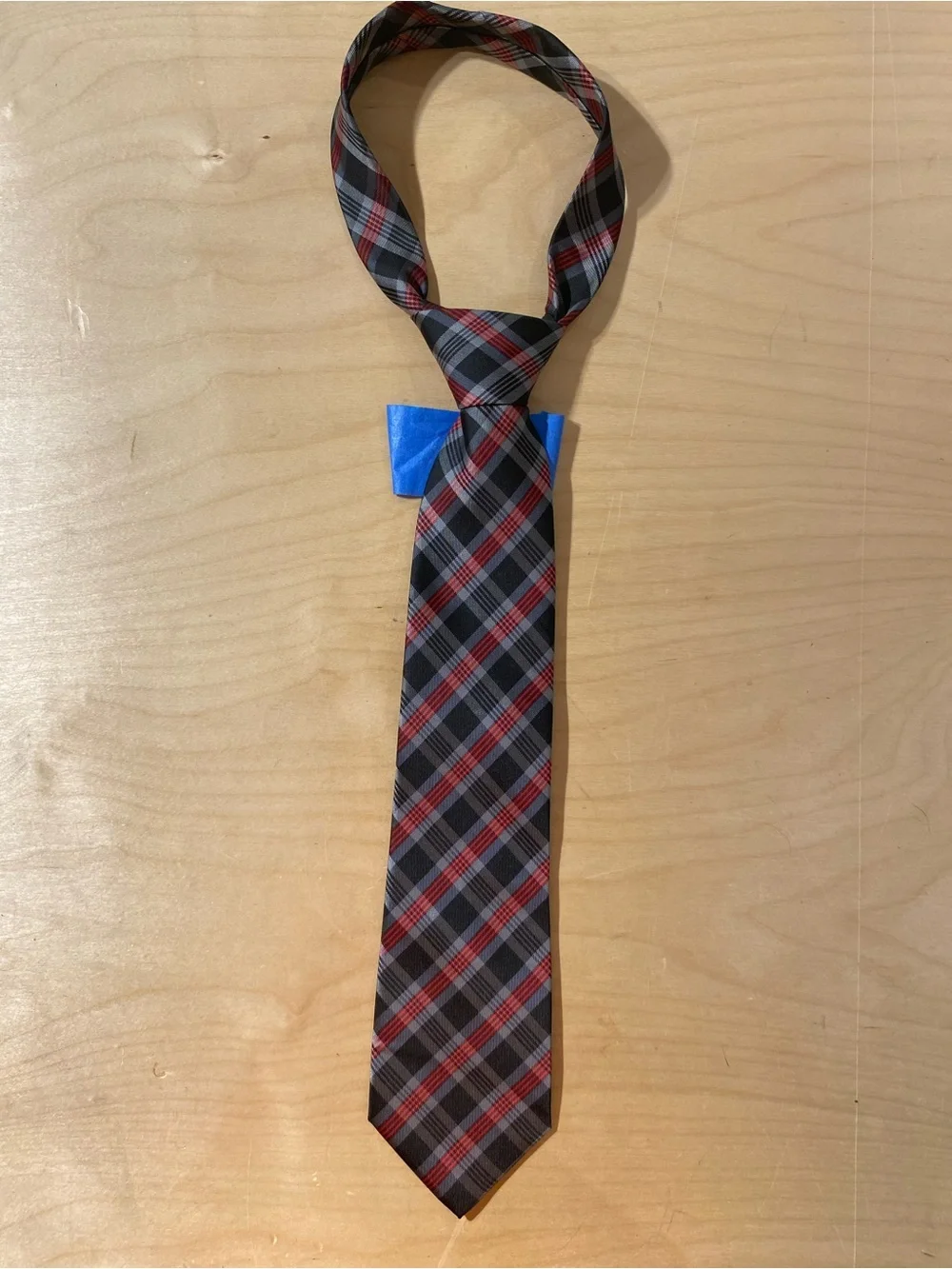 Milano Moda Classic Plaid Men's Tie in Black and Red (SJ)